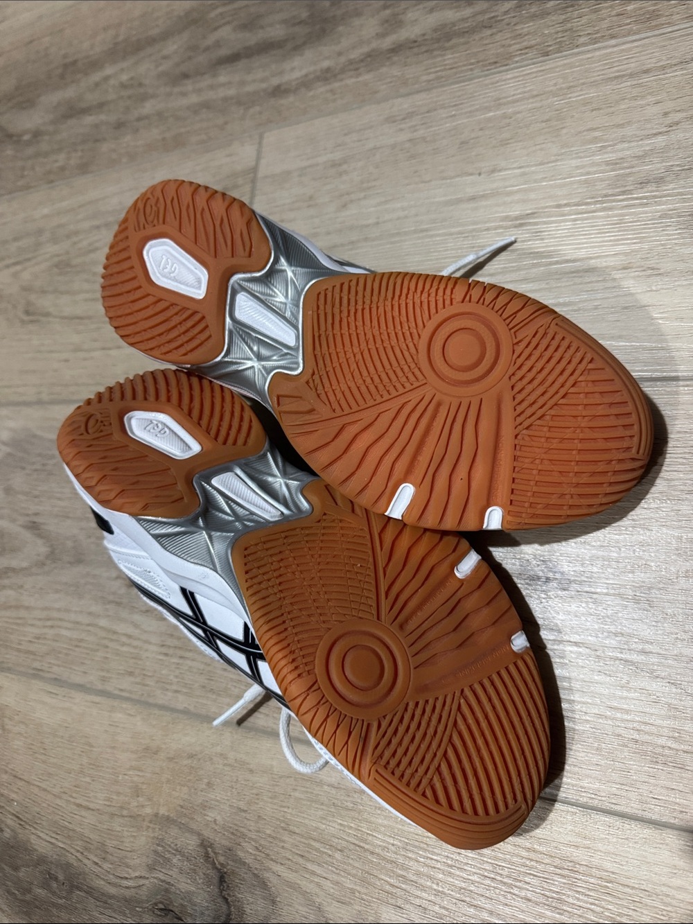 ASICS Women's Gel-Rocket 10 Volleyball Shoes - size 8 - Picture 14 of 16